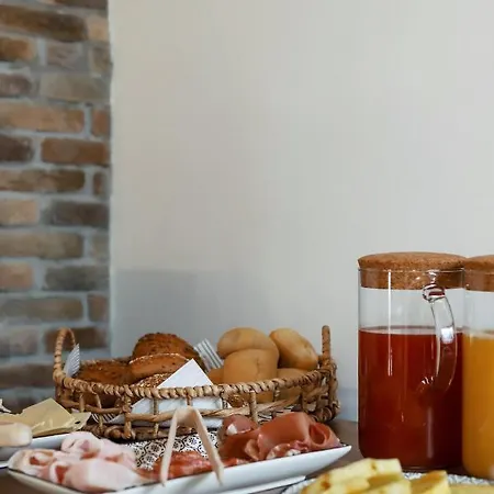 Ca Nova Bed & Breakfast 3*