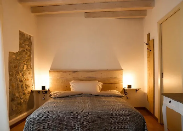 Ca Nova Bed & Breakfast 3*